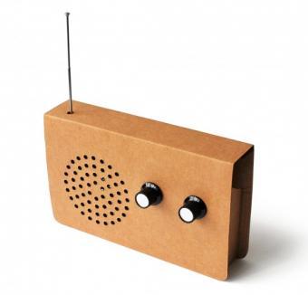 Kew Gardens cardboard radio.jpg Kew Gardens cardboard radio.jpg